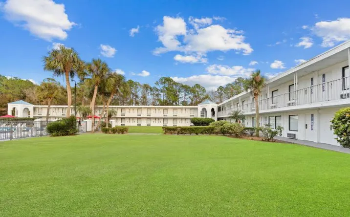 Baymont by Wyndham Jacksonville Airport